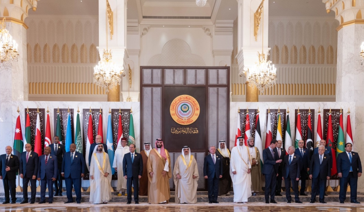 Amir Engages in the 33rd Arab Summit